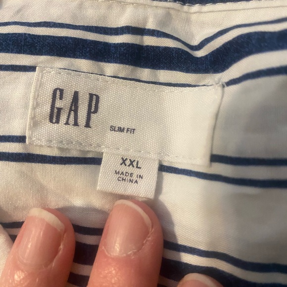 Men’s Gap Shirt Bundle - Picture 3 of 5